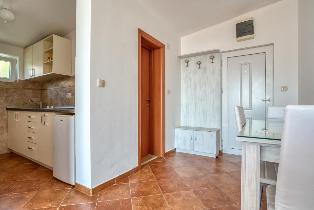 Petrovac Apartmani Olga מראה חיצוני תמונה