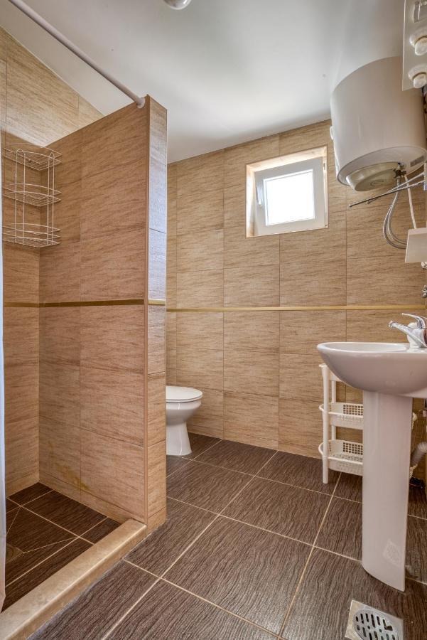 Petrovac Apartmani Olga מראה חיצוני תמונה