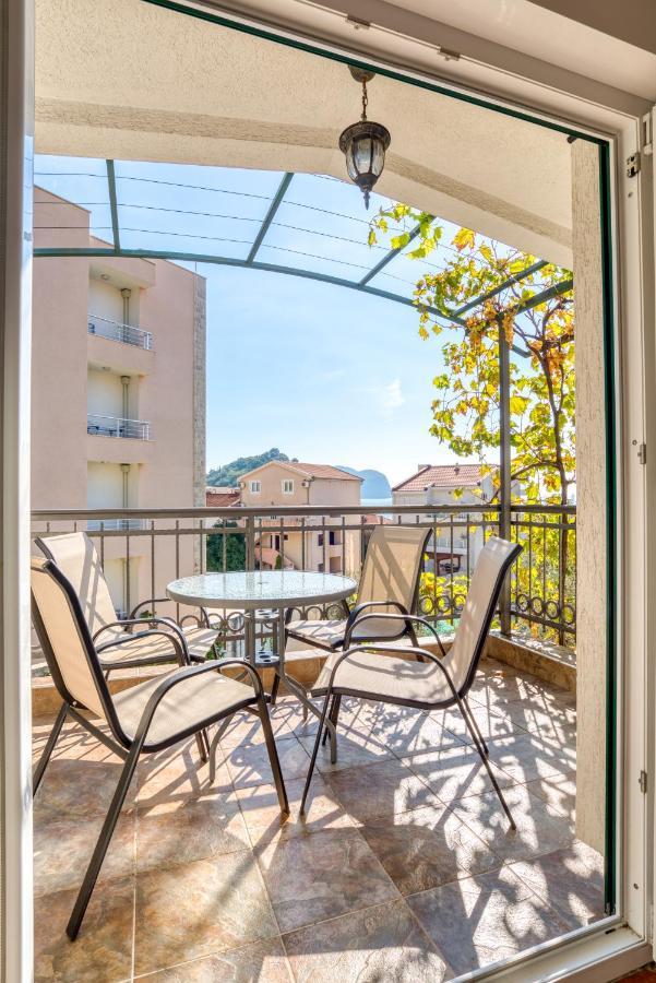 Petrovac Apartmani Olga מראה חיצוני תמונה