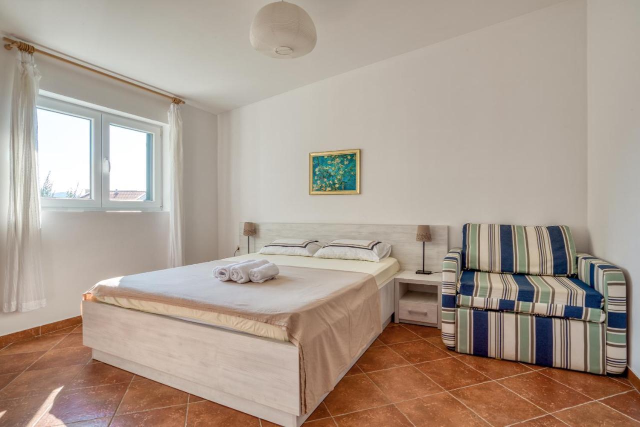 Petrovac Apartmani Olga מראה חיצוני תמונה